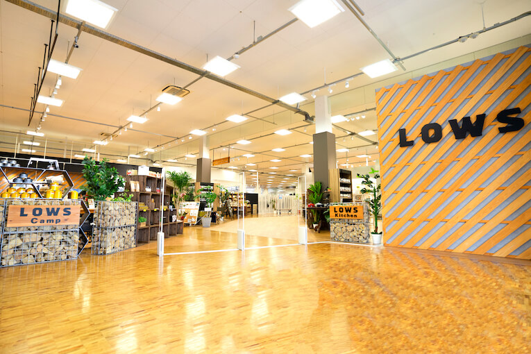 LOWS 草津店